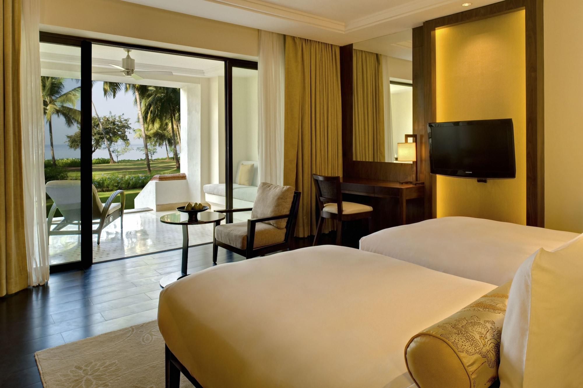 Grand Hyatt Goa Hotel Bambolim Room photo